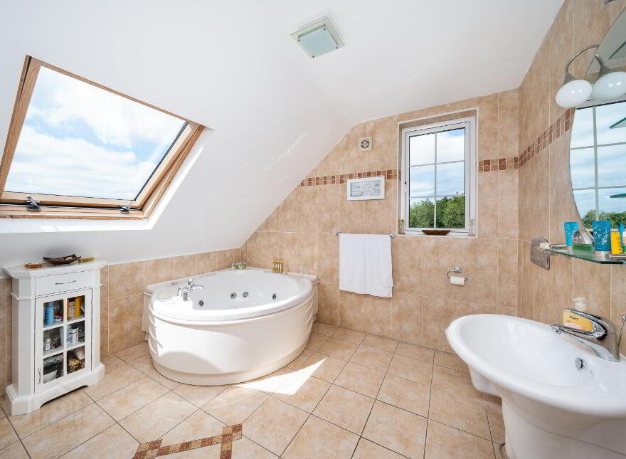 Carrigeen Lodge, Kilglass, F42D732