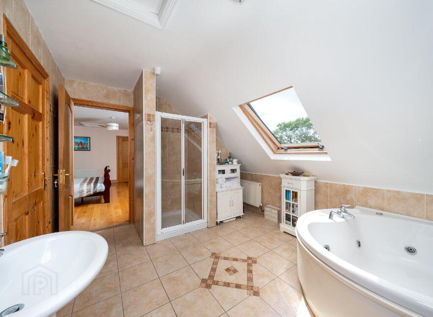 Carrigeen Lodge, Kilglass, F42D732