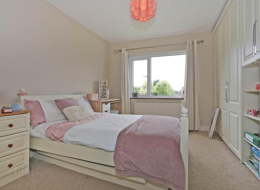12 Ashmount, Church Road, Raheen