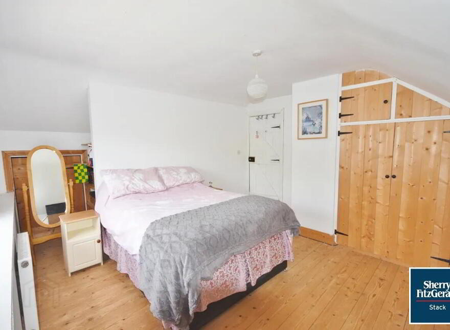 Tarmons, East, Tarbert, V31EN12