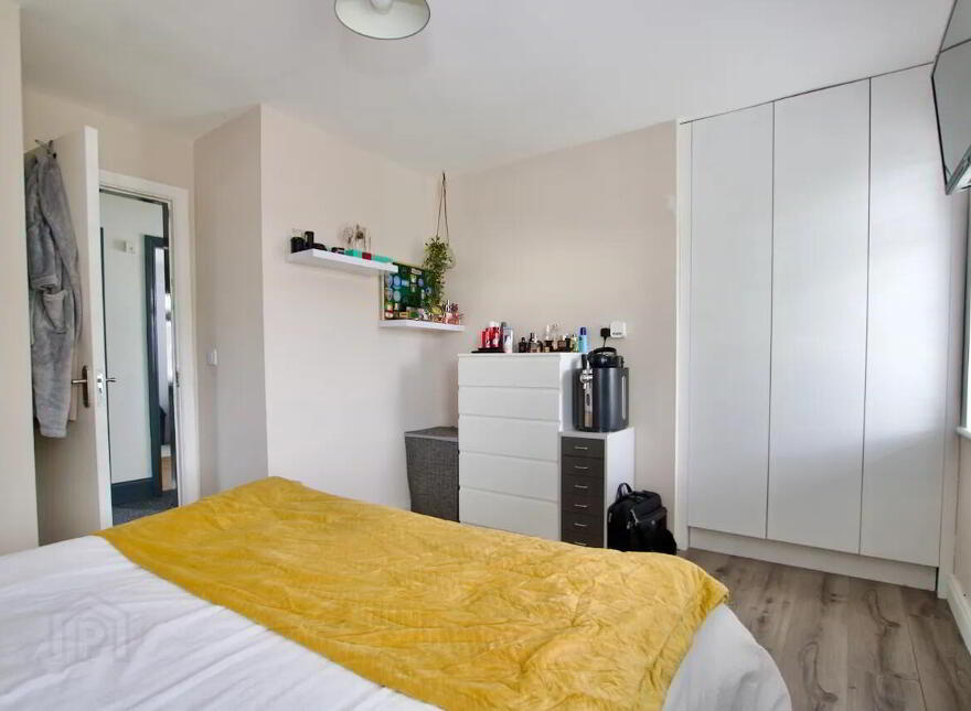 86 River Village, Athlone, N37A6X7