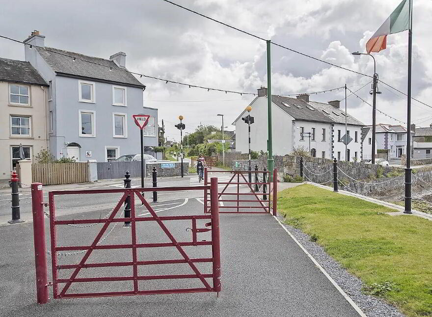 The Anchorage, Clonea Road, Abbeyside, Dungarvan, X35F400