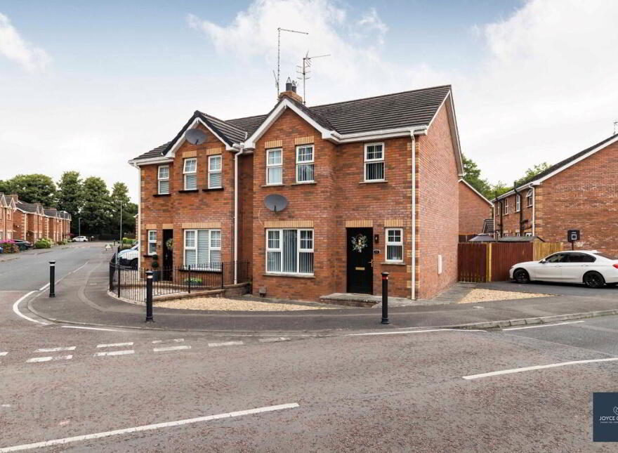 13 Bridgeford Meadows, Portadown, BT62 3TX