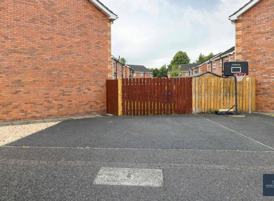 13 Bridgeford Meadows, Portadown, BT62 3TX