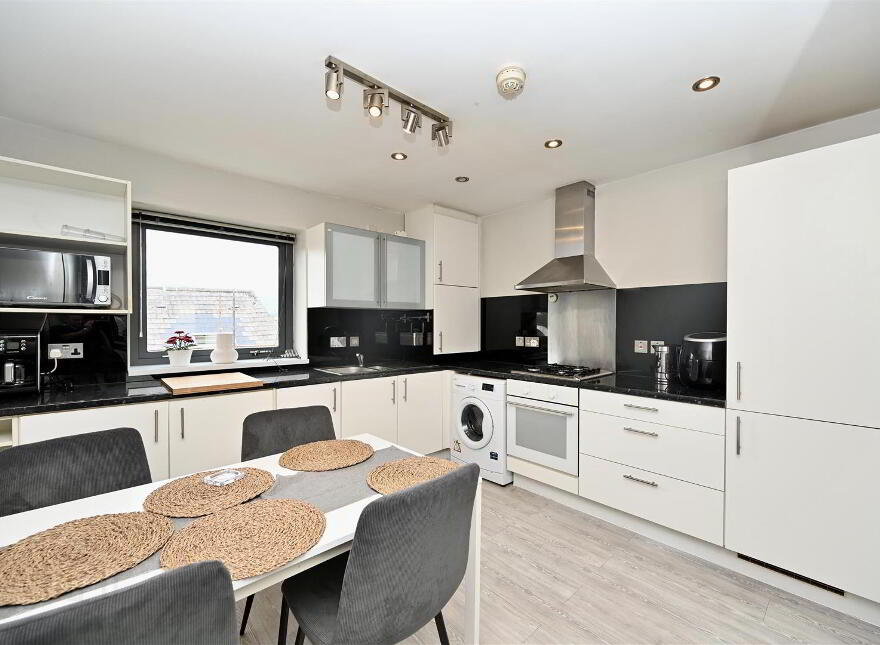Apt 159 Victoria Place, 20 Wellwood Street, Belfast, BT12 5GF