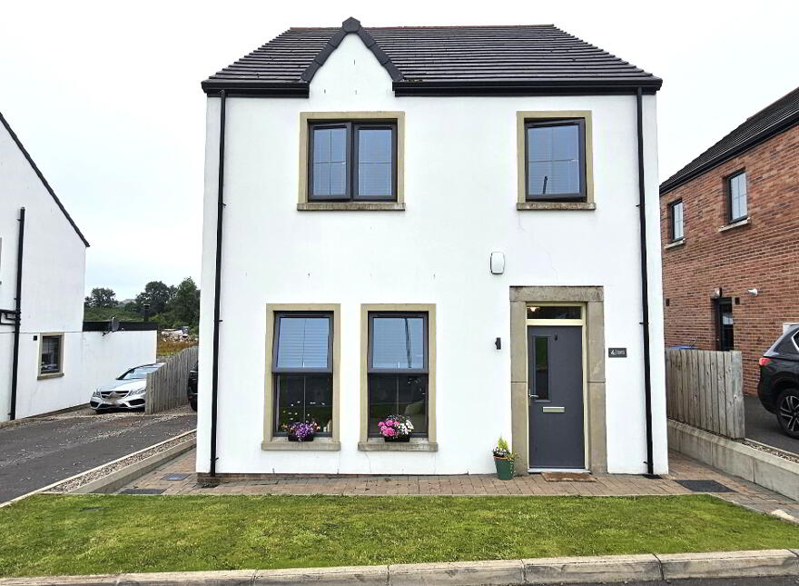 4 Hansons Hall Park, Ballyclare, BT39 9YG photo