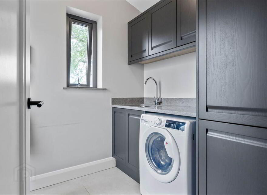 2 Corrstown Lane, Portrush, BT56 8FX