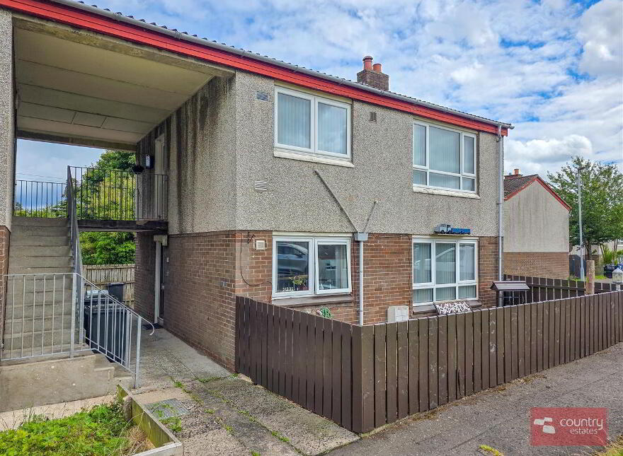 15b Glenville Park, Newtownabbey, BT37 0TE photo