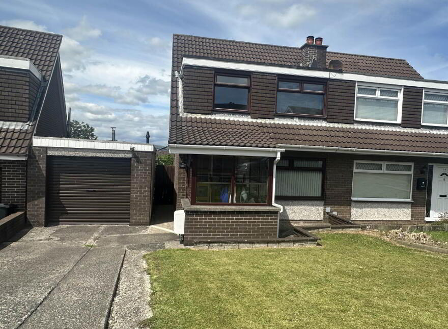 26 Argyll View, Larne, BT40 2JR photo