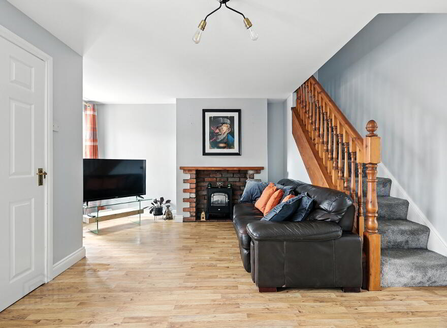 14 Killyleagh Street, Crossgar, BT30 9DQ