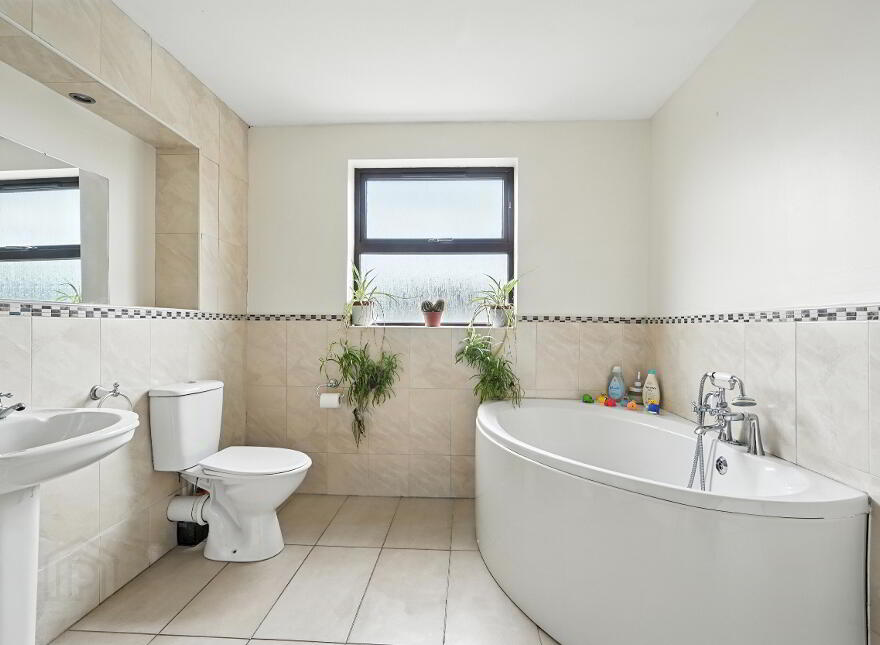 14 Killyleagh Street, Crossgar, BT30 9DQ