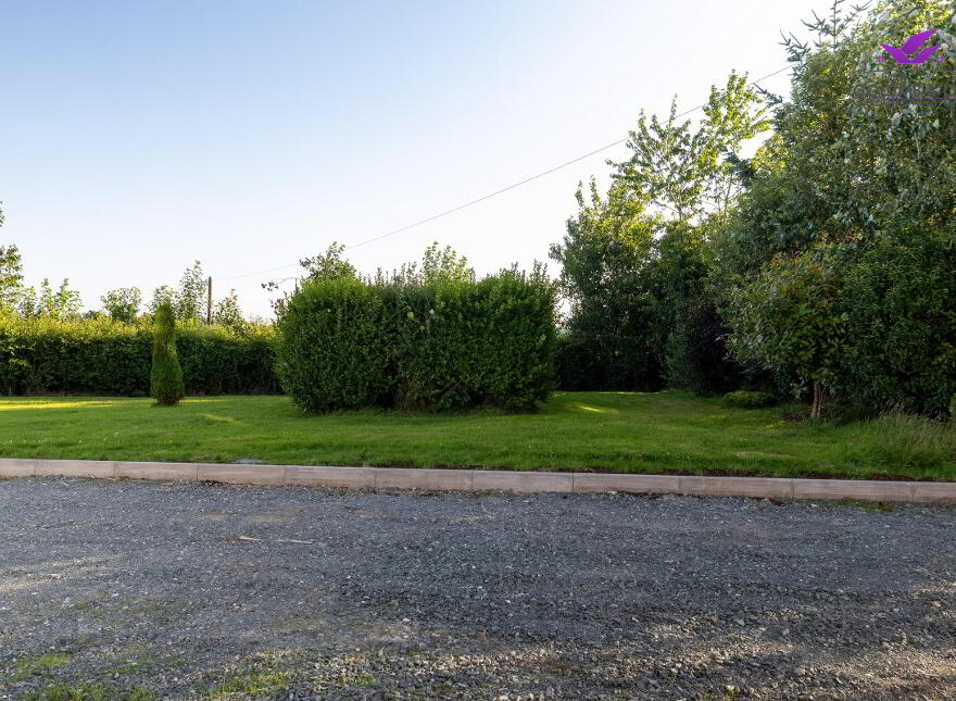 Aoibhneas, Gaigue, Ballinamuck, N39N8X9
