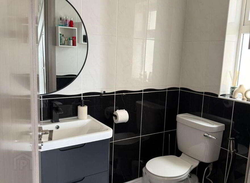 7 The Old Racecourse, Knock Road, Ballyhaunis, F35NN99