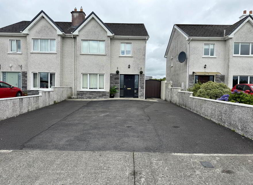 7 The Old Racecourse, Knock Road, Ballyhaunis, F35NN99