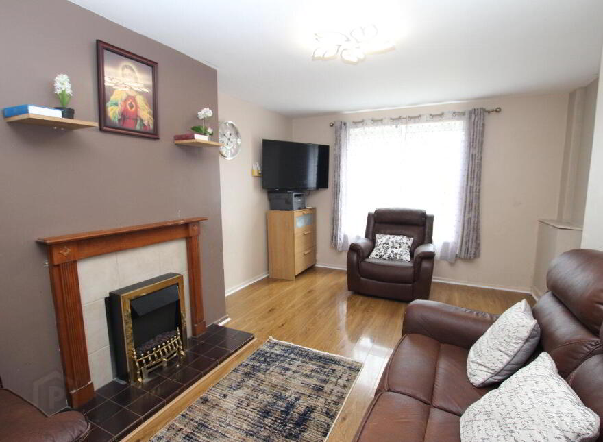 25 Kings Walk, Newtownabbey, BT37 0AS