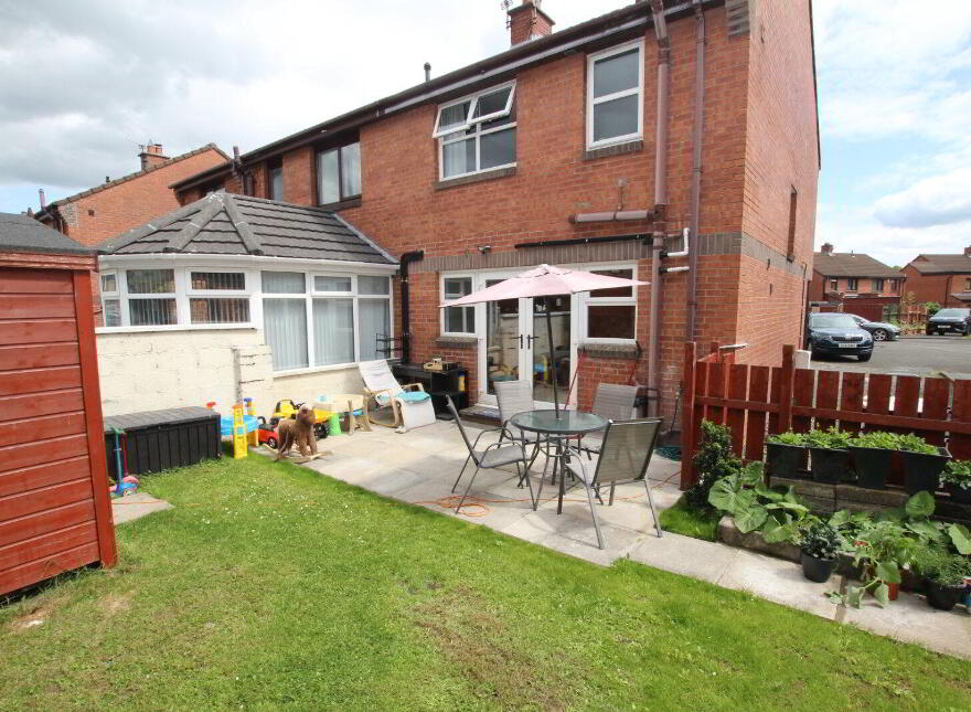 25 Kings Walk, Newtownabbey, BT37 0AS