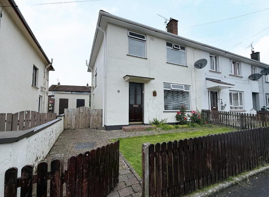 11 Drumard Drive, Coleraine, BT51 3EU photo