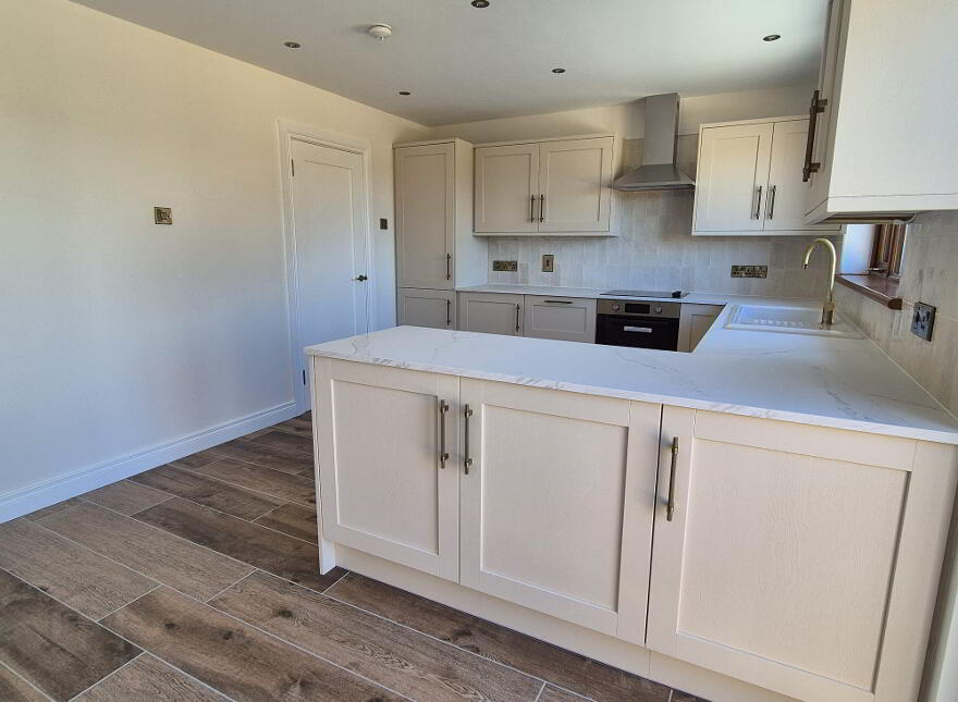 24 Hawood Way, Kilkeel, BT34 4BF