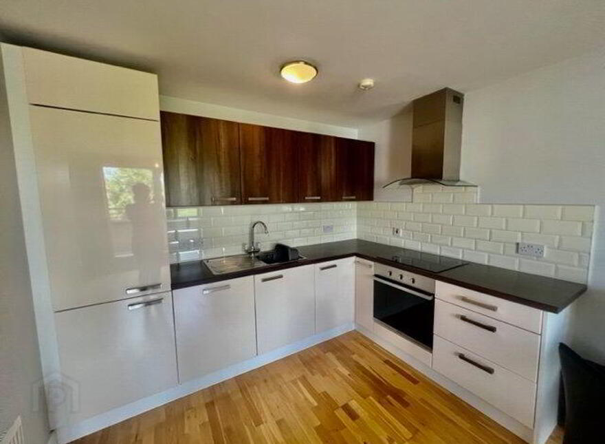 Apartment 12 1b Mayfield Square, Belfast, BT10 0QT