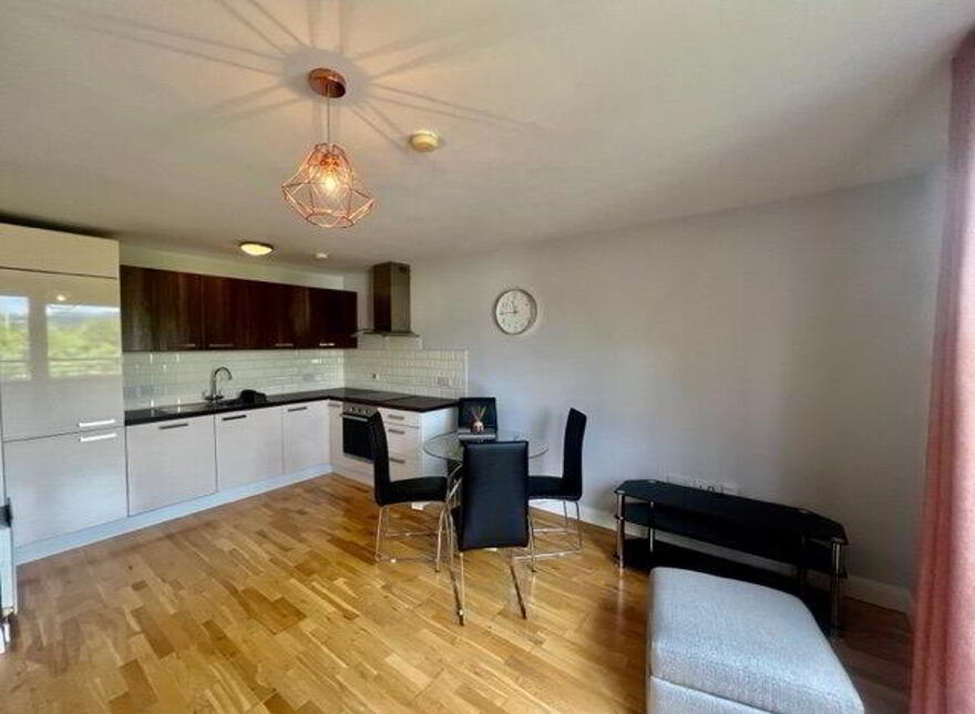 Apartment 12 1b Mayfield Square, Belfast, BT10 0QT