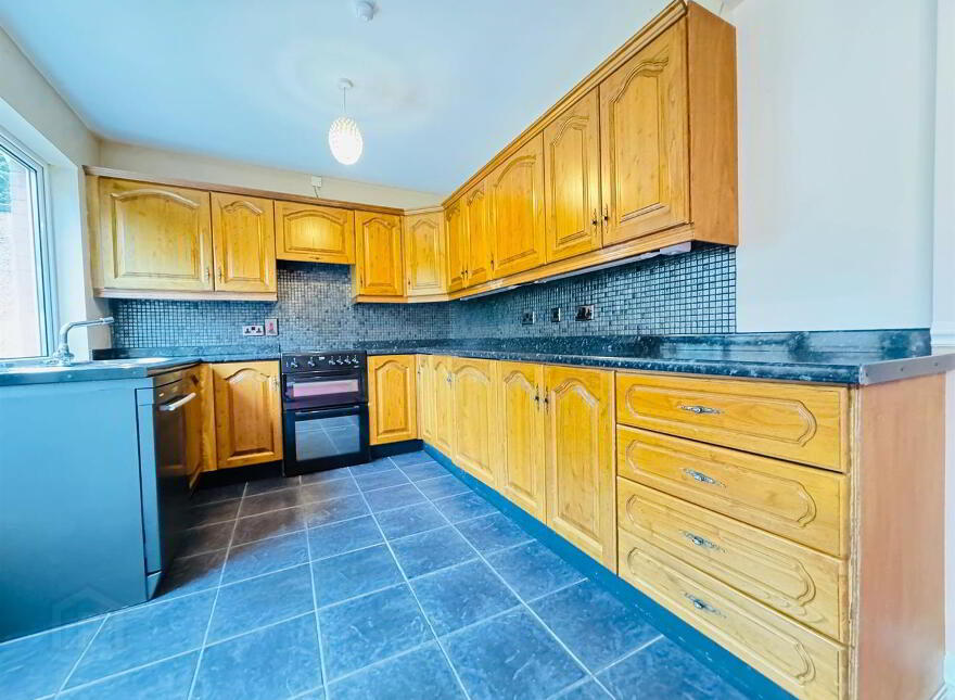 16 Steeple Green, Stiles Way, Antrim, BT41 1BP