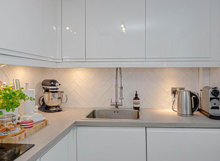 81 Killowen Street, Woodstock Road, Belfast, BT6 8NG