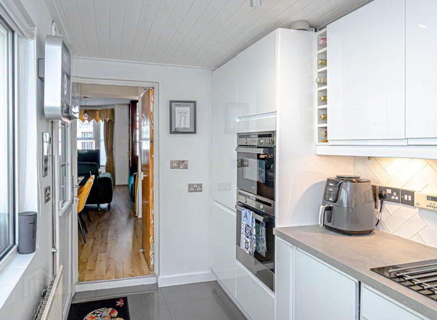81 Killowen Street, Woodstock Road, Belfast, BT6 8NG