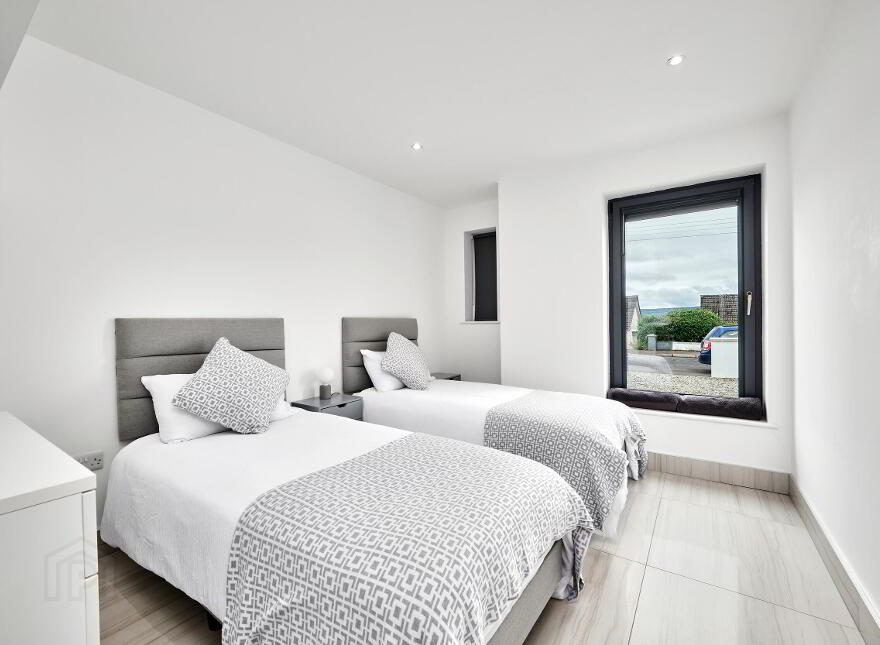 65 Prospect Road, Portstewart, BT55 7NQ