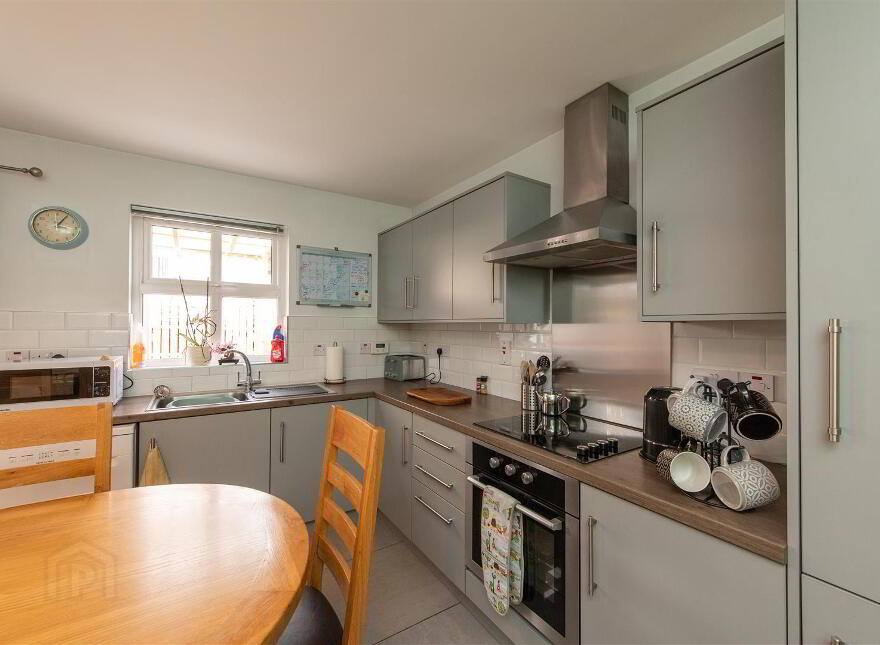 9 Riverview Heights, Ballynahinch, BT24 8US