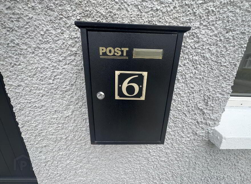 6 St Columbs Park, Garvagh, BT51 5DU