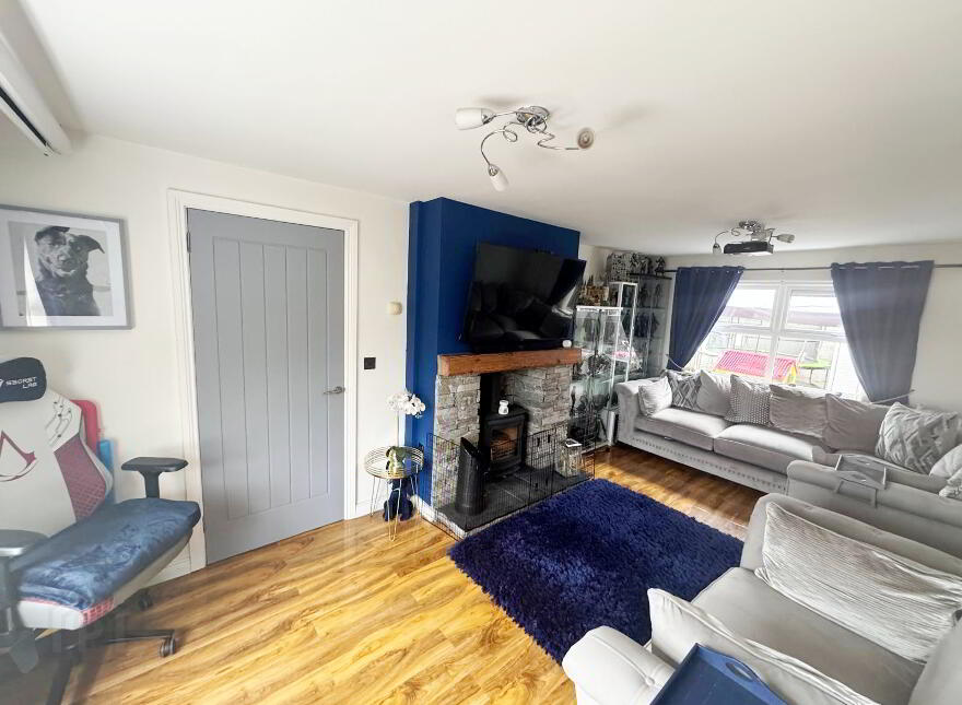 6 St Columbs Park, Garvagh, BT51 5DU