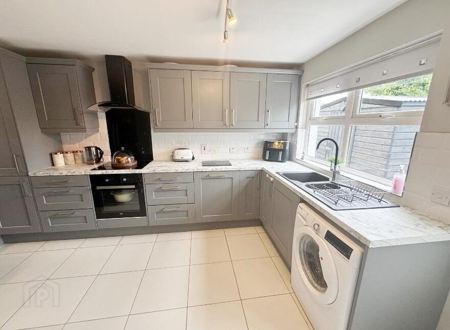 6 St Columbs Park, Garvagh, BT51 5DU