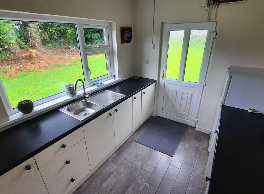 Carrowntavey, Lavagh, F56EY29