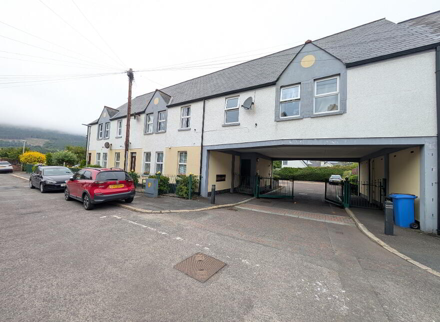 Shimnacarra, Vlentia Place, Newcastle, BT33 0EP photo