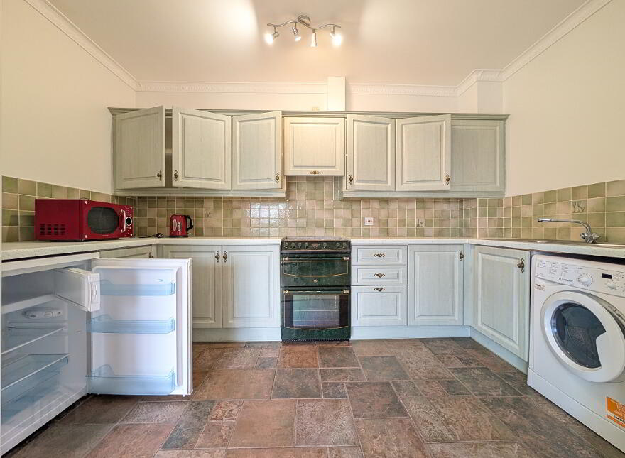 Shimnacarra, Vlentia Place, Newcastle, BT33 0EP