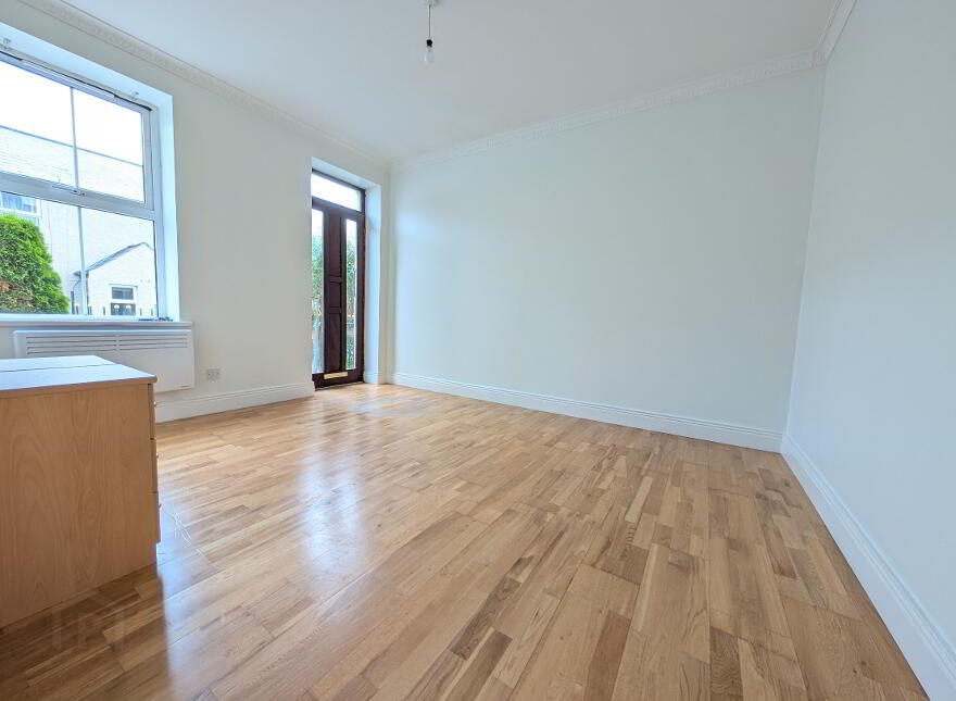 Shimnacarra, Vlentia Place, Newcastle, BT33 0EP