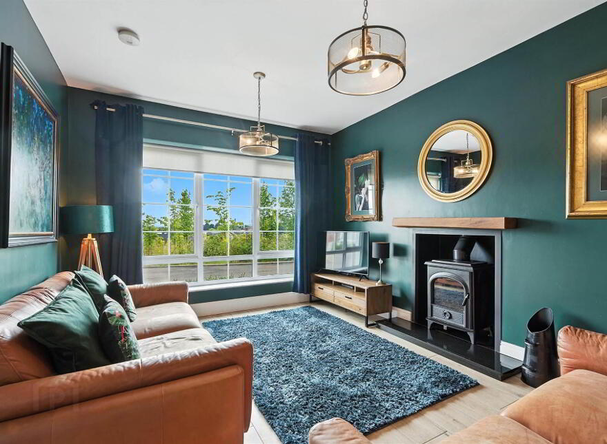 16 Fairfields Manor, Lisburn, BT28 3WA