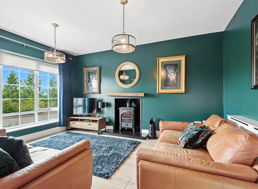 16 Fairfields Manor, Lisburn, BT28 3WA