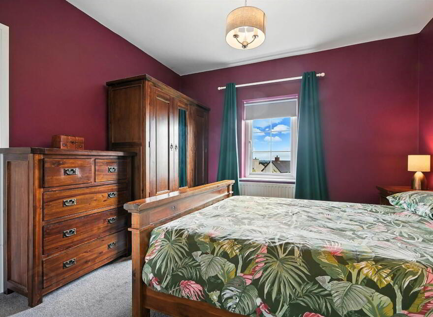 16 Fairfields Manor, Lisburn, BT28 3WA