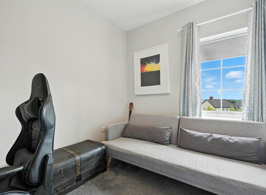 16 Fairfields Manor, Lisburn, BT28 3WA