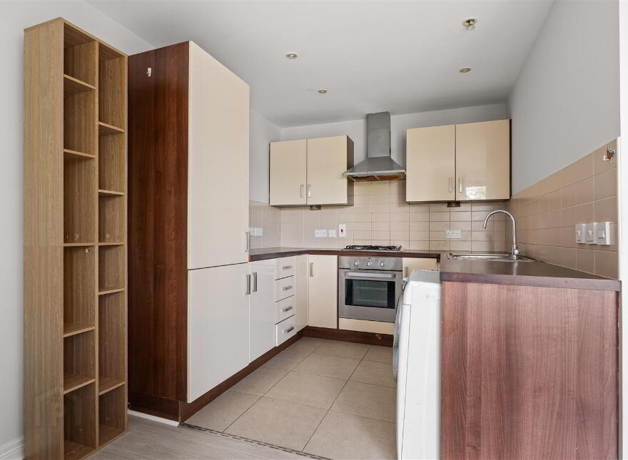 Apartment 29 Luna Building, Redwood Court, Dunmurry, Belfast, BT17 9FP