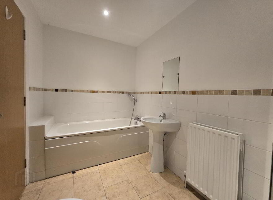 14 Shandon Manor, 17 Clara Road, Belfast, BT5 6FN