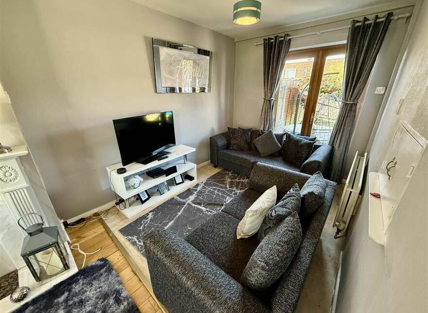 14 Drumragh End, Cregagh, Belfast, BT6 0EB