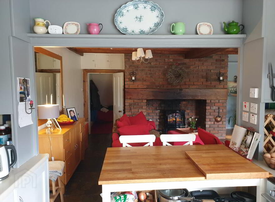 33 Lansdowne Road, Belfast, BT15 4AA