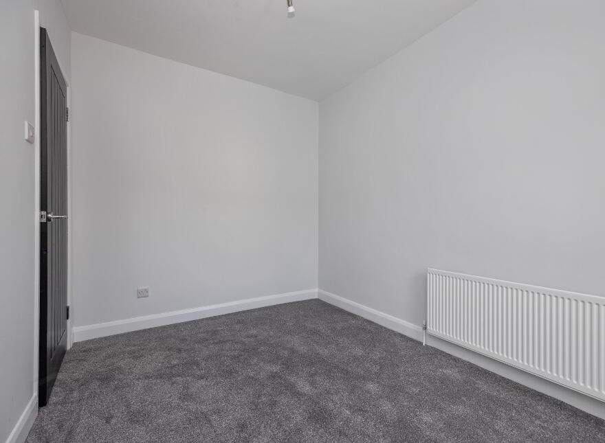 68 London Street, Belfast, BT6 8EN