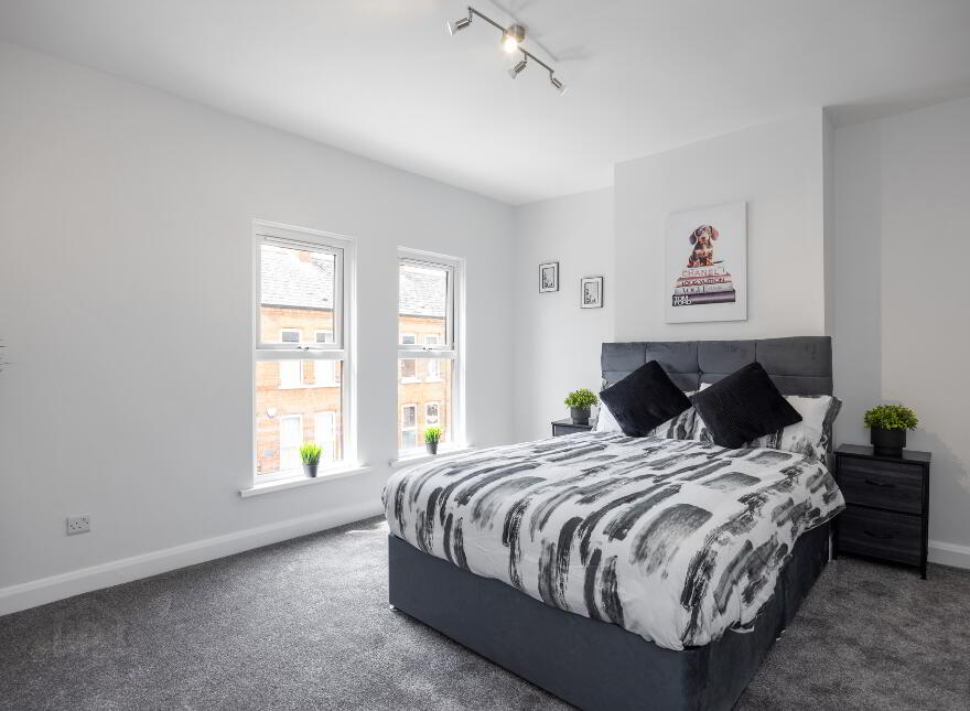 68 London Street, Belfast, BT6 8EN