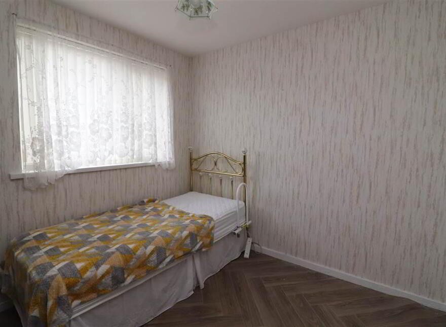 35 Donard Drive, Tonagh, Lisburn, BT28 1UU
