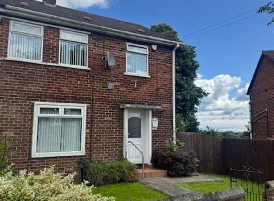 116 Mount Vernon Park, Belfast, BT15 4BJ photo