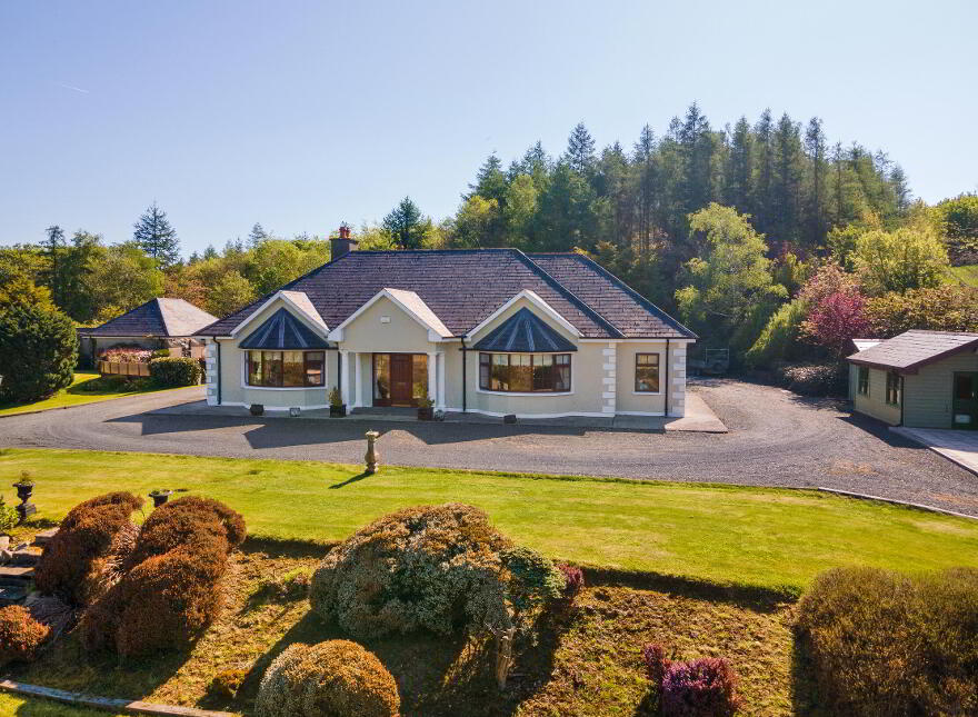 Chatsworth Lodge (with, C. 3 Acres), Ballyarthur, Woodenbridge, Y14NC83 photo