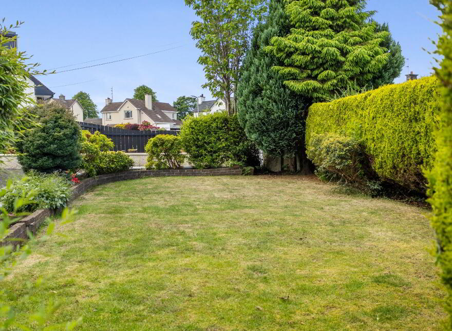 8 Old Grange Avenue, Ballymena, BT42 2EA